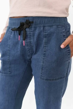 Pants<Elm Alli Blue Denim Jogger Pant