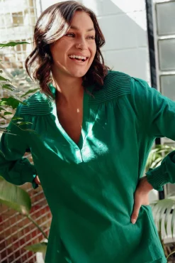 Cotton Tops<Cali and Co April Green Cotton V Neck Top