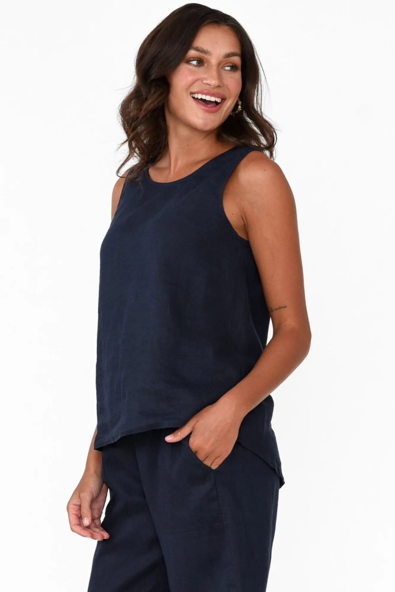 Linen Tops<Gordon Smith Bianca Navy Linen Button Back Tank
