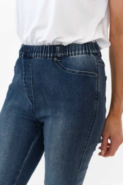 Jeans<Cafe Latte Courtney Dark Denim Stretch Jean