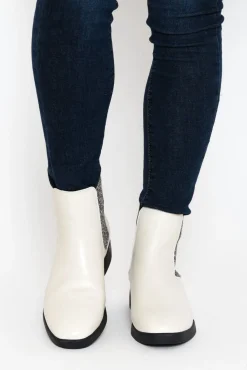 Boots<Alfie and Evie Hoddle Cream Leather Ankle Boot