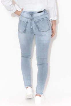 Jeans<PQ Indiana Light Denim Frayed Slim Fit Jean