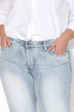 Jeans<PQ Indiana Light Denim Frayed Slim Fit Jean