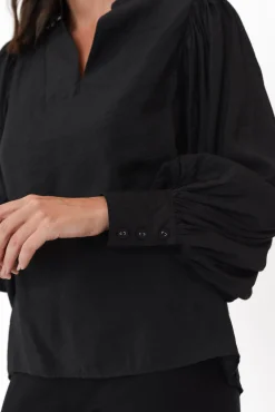 Cotton Tops<Cali and Co Kane Black Cotton Blend Top