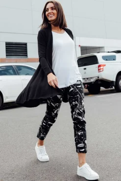 Knitwear<Cali and Co Kansas Black Knit Cardigan