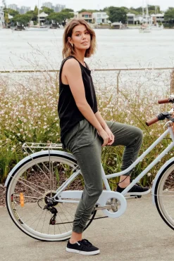 Cotton Tops<Betty Basics Keira Black Cotton Tank