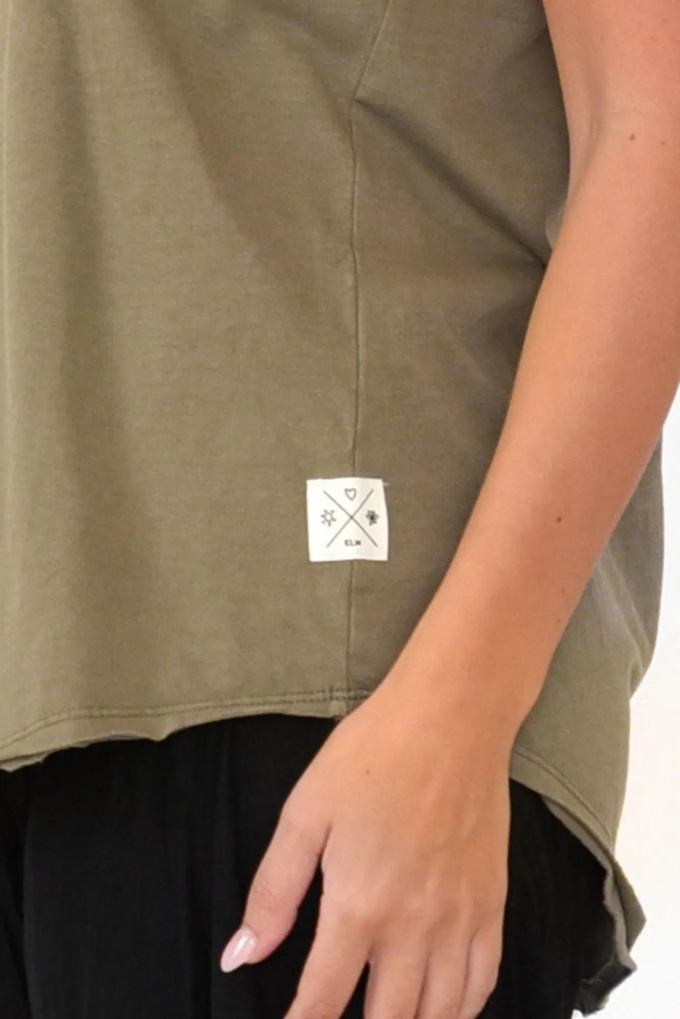 Cotton Tops<Elm Khaki Cotton Fundamental Vee Tee