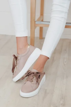 Leather Sneakers<Bay Lane Luxe Nude Leather Sneaker