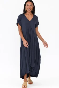 Batwing Dresses<PQ Navy Peak Maxi Dress