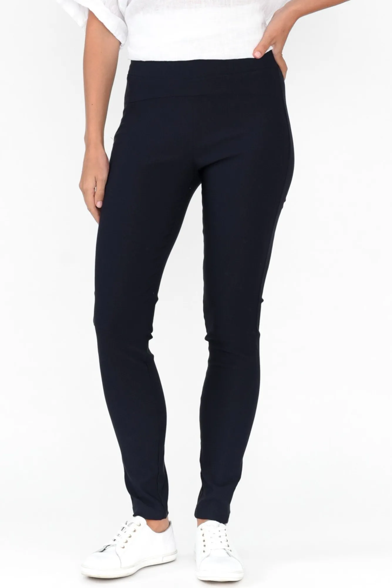 Pants<Tirelli Olympia Navy Straight Pant