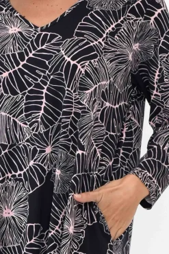 Bamboo Dresses<PQ Saddler Navy Garden V Neck Bamboo Dress