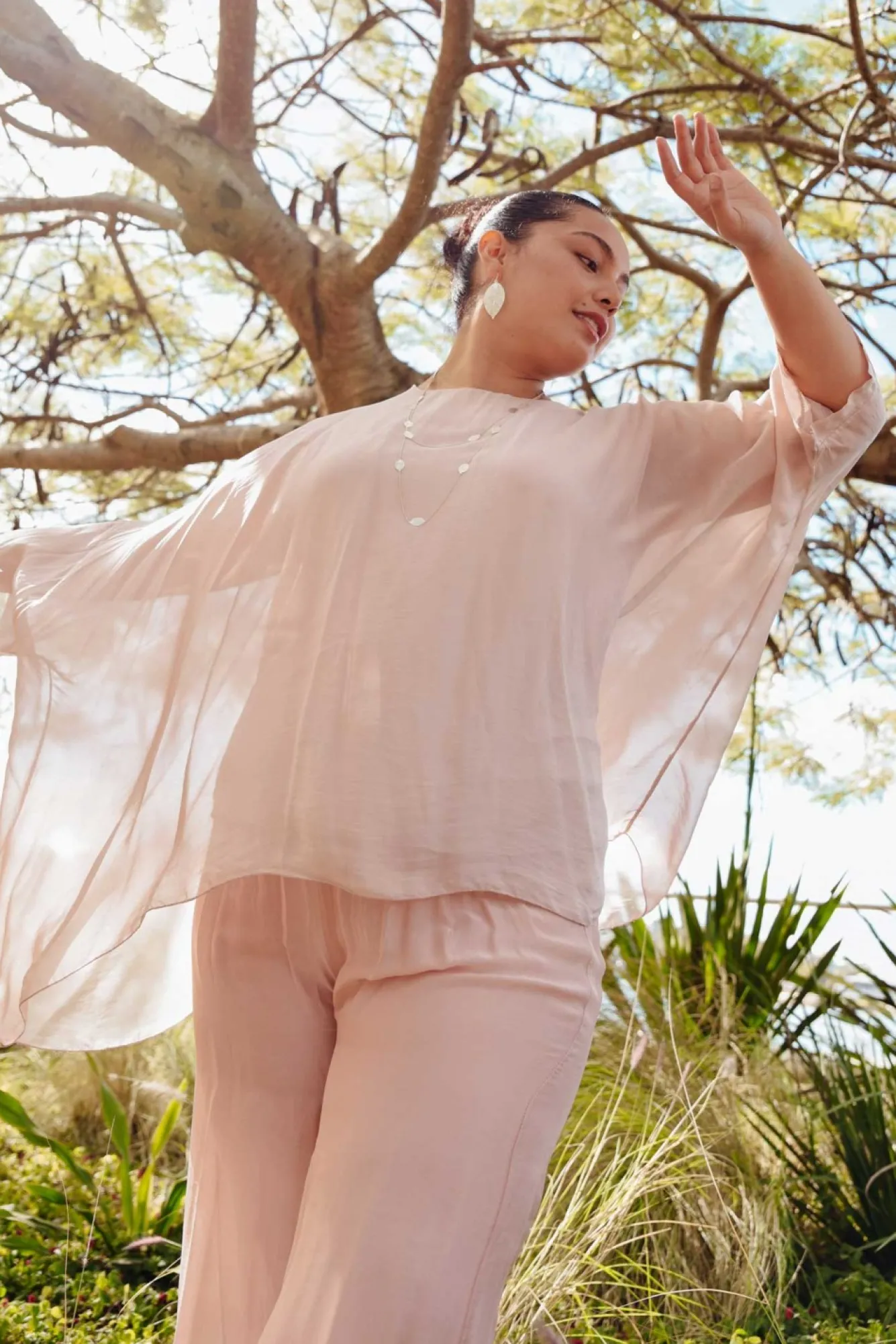 Sleeved Tops<La Strada Trevino Blush Silk Overlay Top