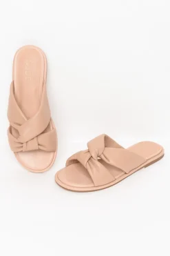 Flat Sandals<Nude Shoes Victoria Nude Leather Crossover Slide