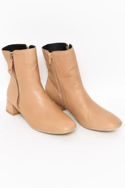 Boots<Alfie and Evie Wander Tan Leather Boot