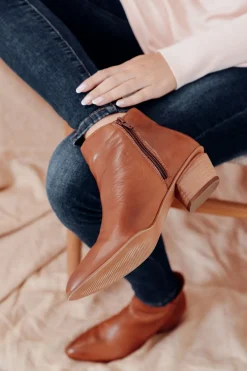 Boots<EOS Weston Brandy Leather Ankle Boot